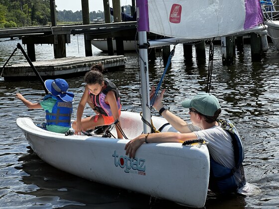 Sailing instruction at ETYSA summer camp